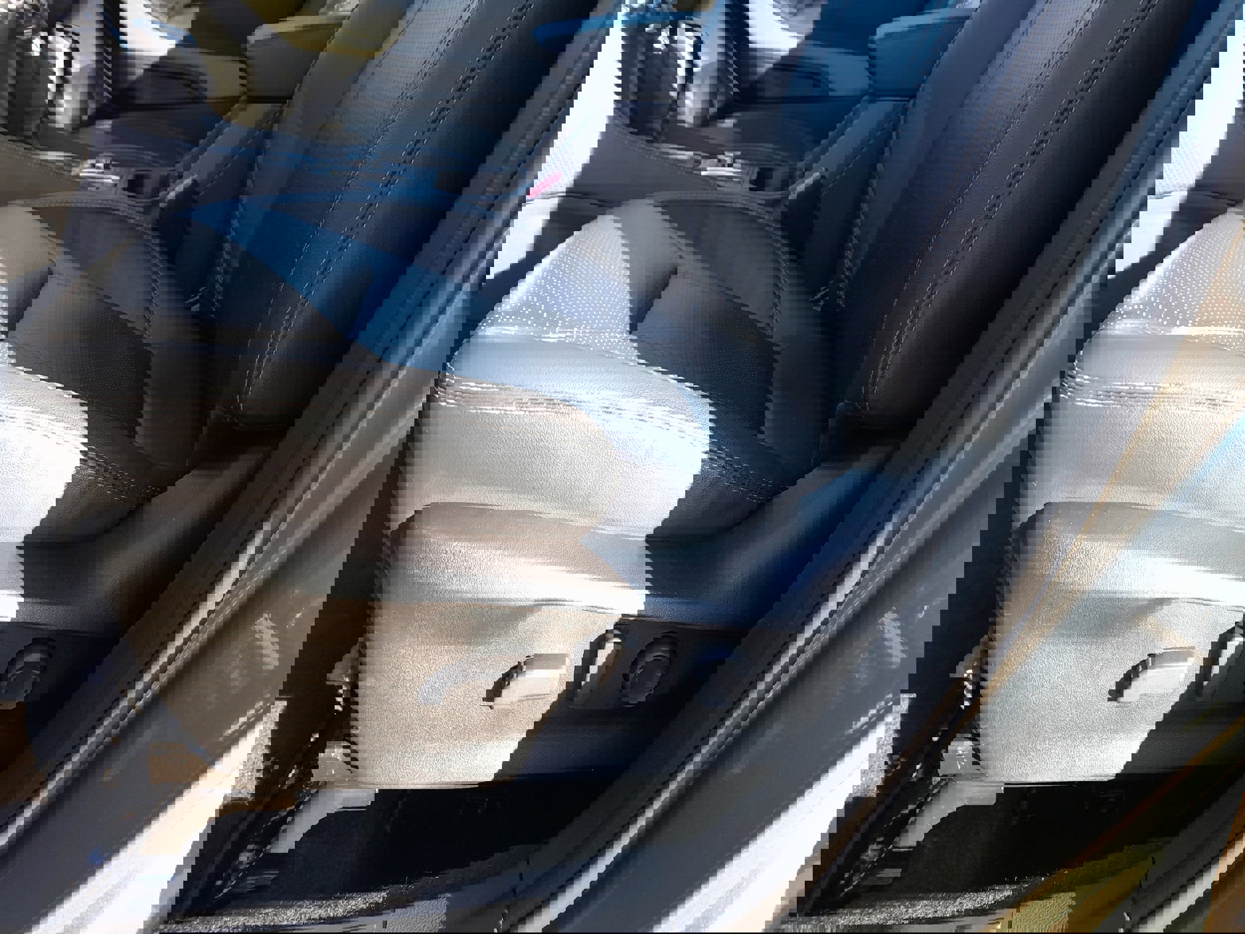 Used 2024 Subaru Forester Limited image 12