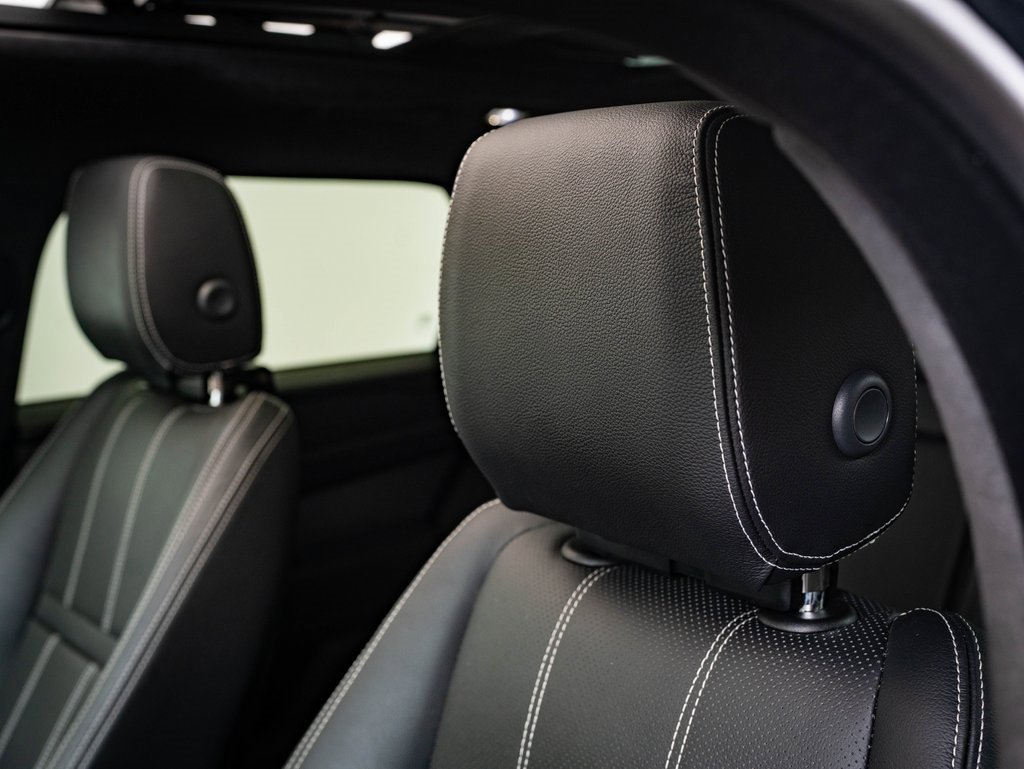 Used 2022 Land Rover Range Rover Velar S image 20