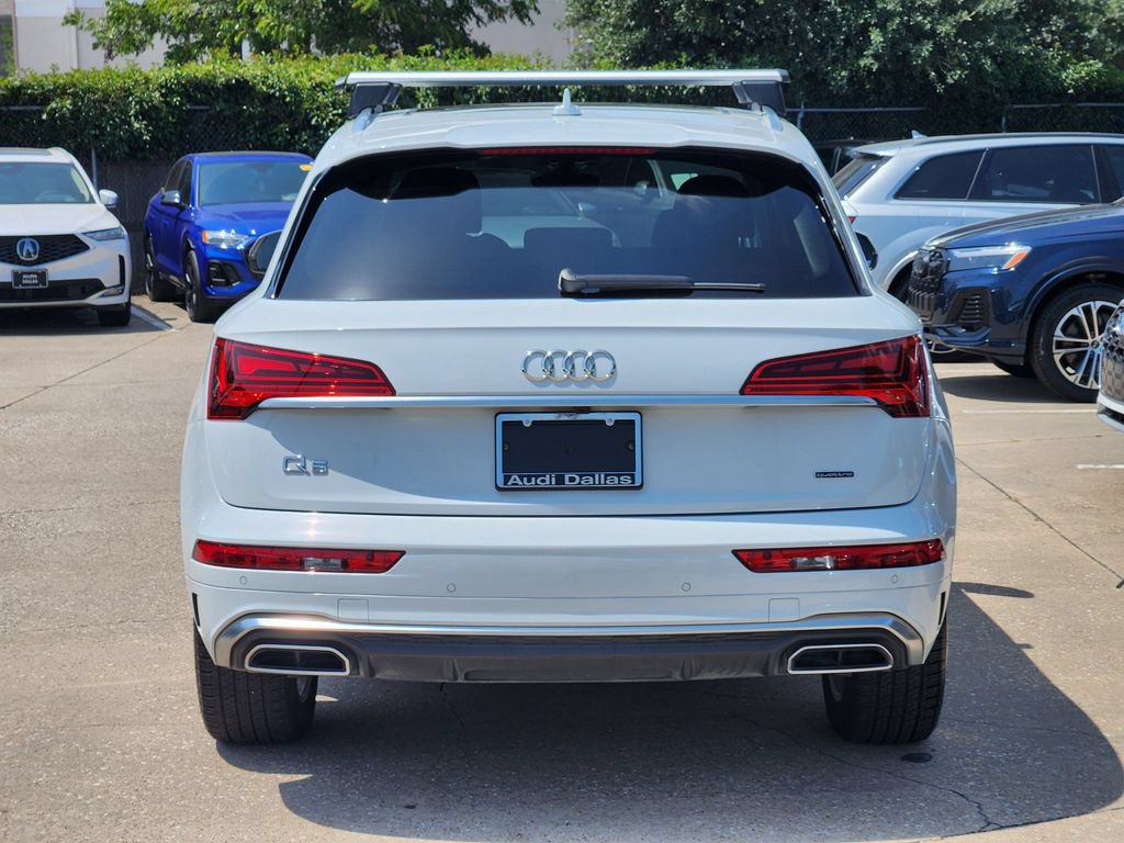 Certified 2024 Audi Q5 e Premium AWD/4WD image 9