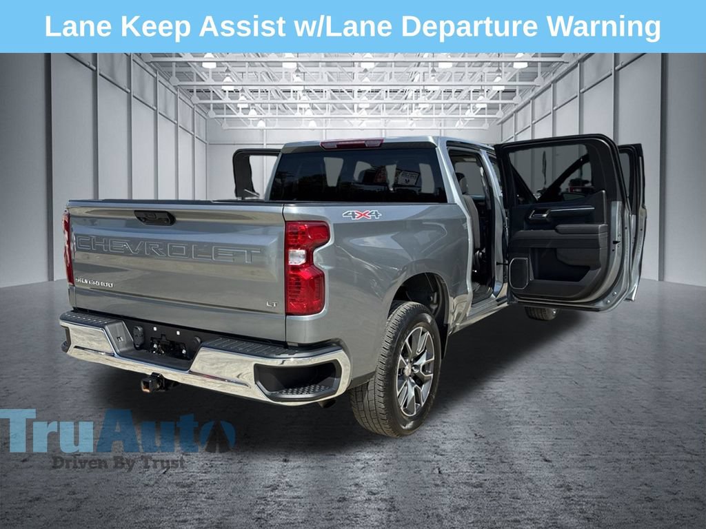 Used 2023 Chevrolet Silverado 1500 LT AWD/4WD image 17