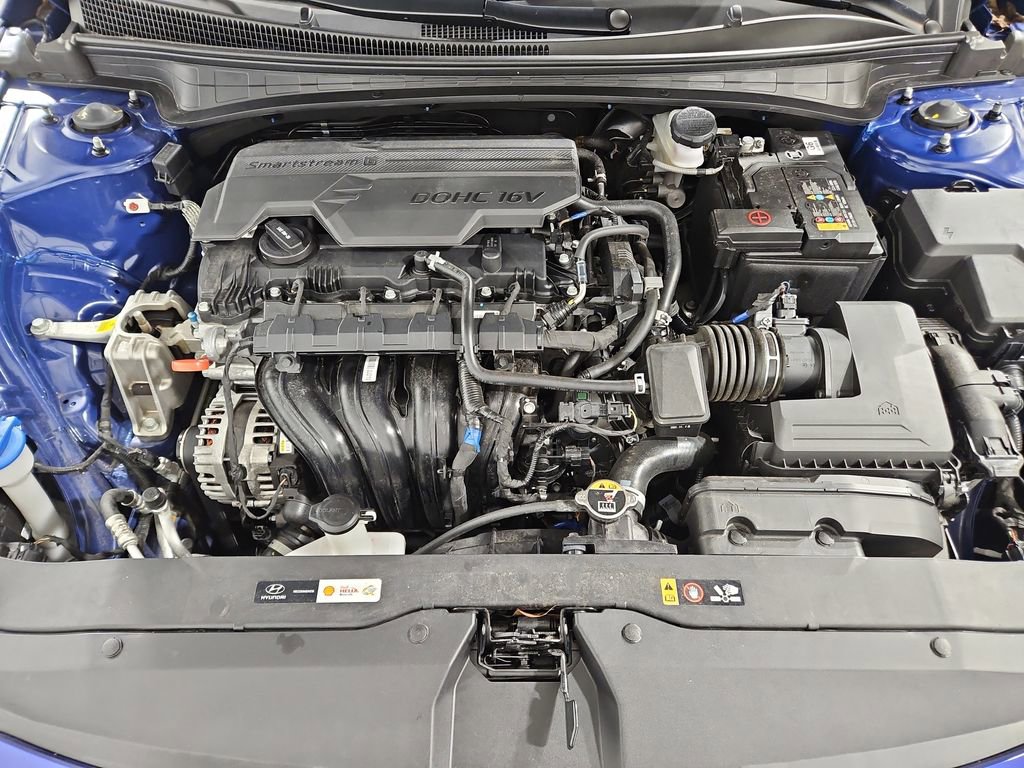 Certified 2024 Hyundai Elantra SEL image 23