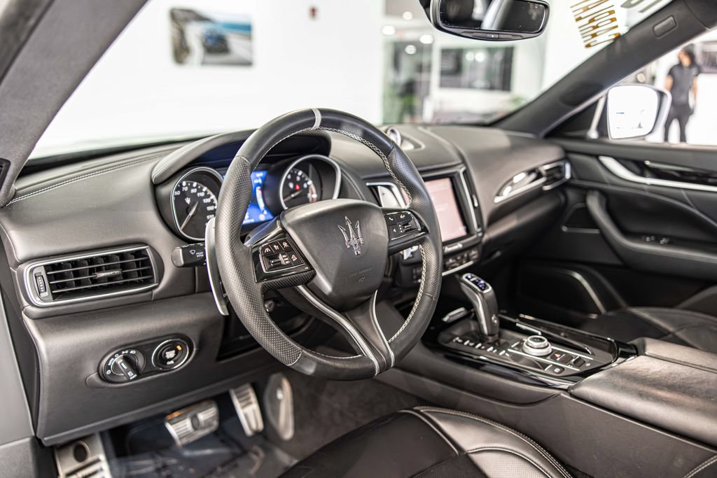 Used 2019 Maserati Levante S GranSport AWD/4WD image 21