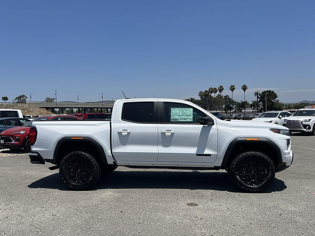 New 2026 GMC Canyon Elevation w/ Convenience Package RWD image 2