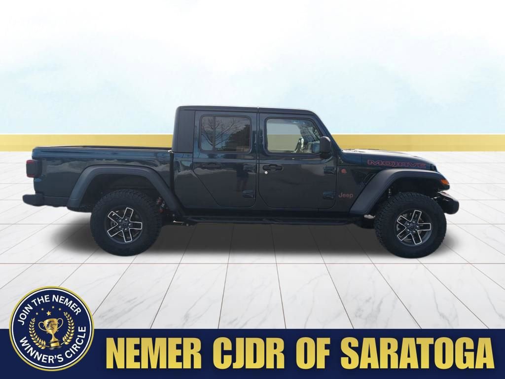 Used 2025 Jeep Gladiator Mojave w/ Convenience Group image 10