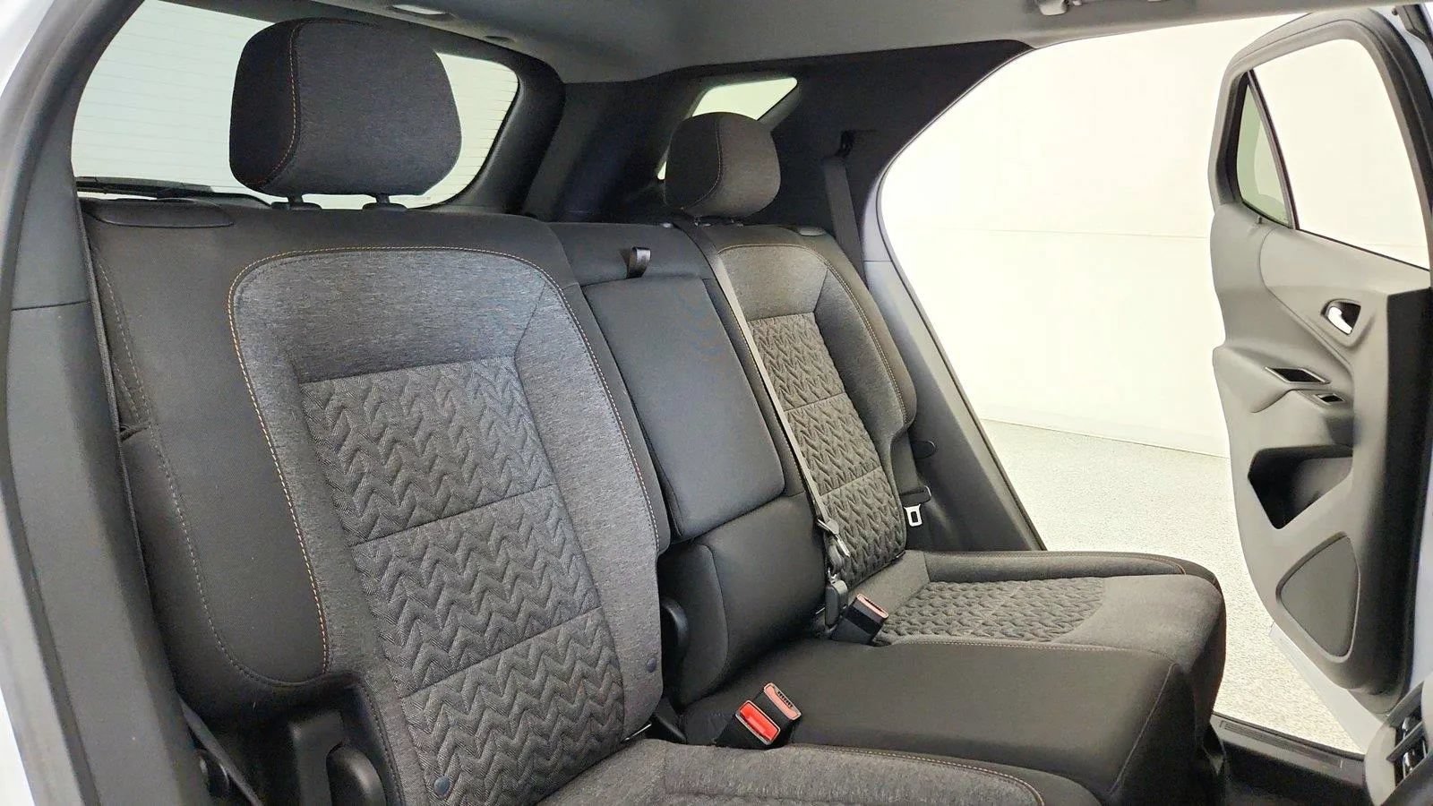 Used 2022 Chevrolet Equinox LT FWD image 29
