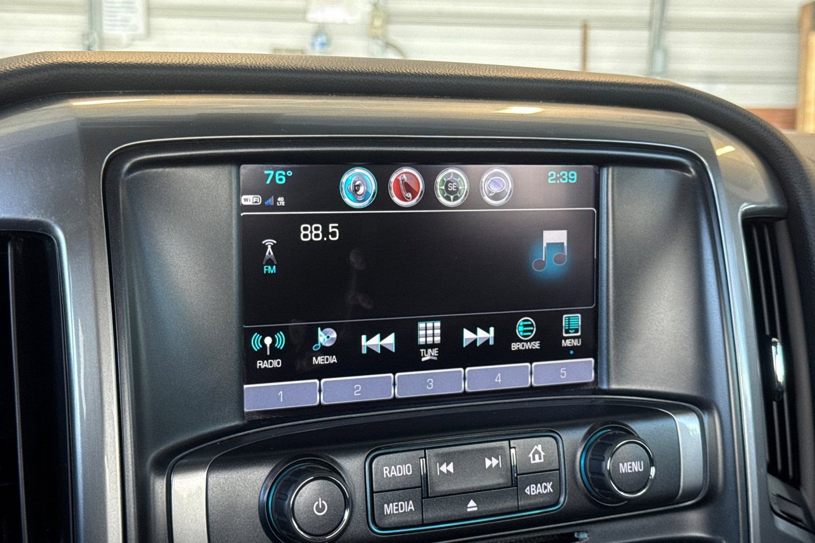 Used 2017 Chevrolet Silverado 1500 LT w/ All Star Edition AWD/4WD image 25