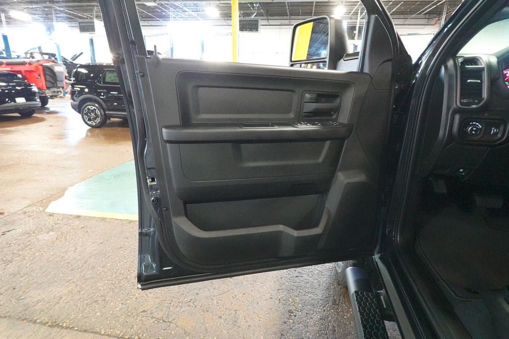 New 2026 RAM 2500 Tradesman AWD/4WD image 21