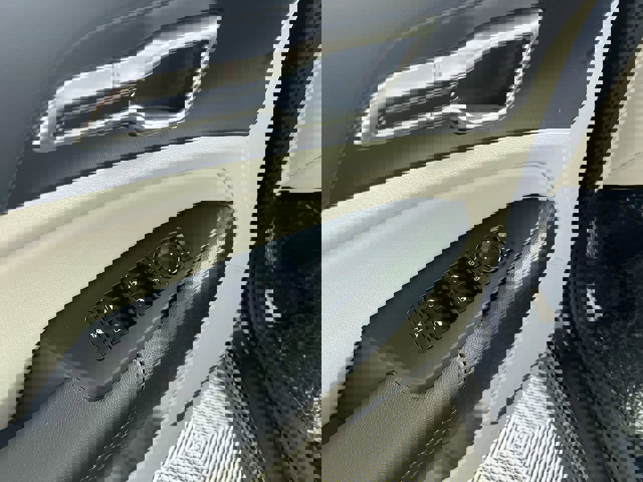 New 2026 Kia Sportage EX image 16