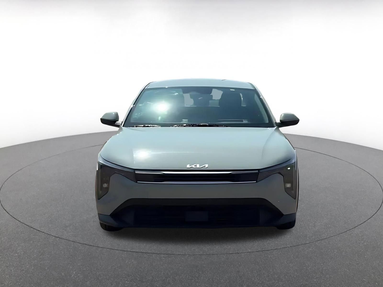 Used 2025 Kia K4 LXS image 4