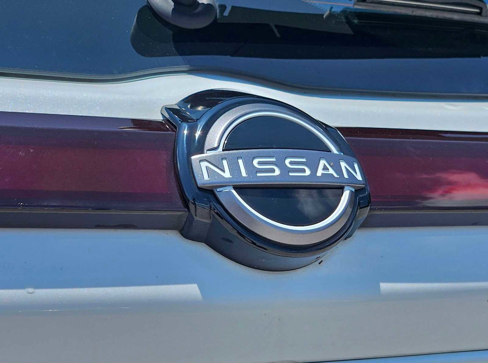 Used 2023 Nissan Kicks SV FWD image 7