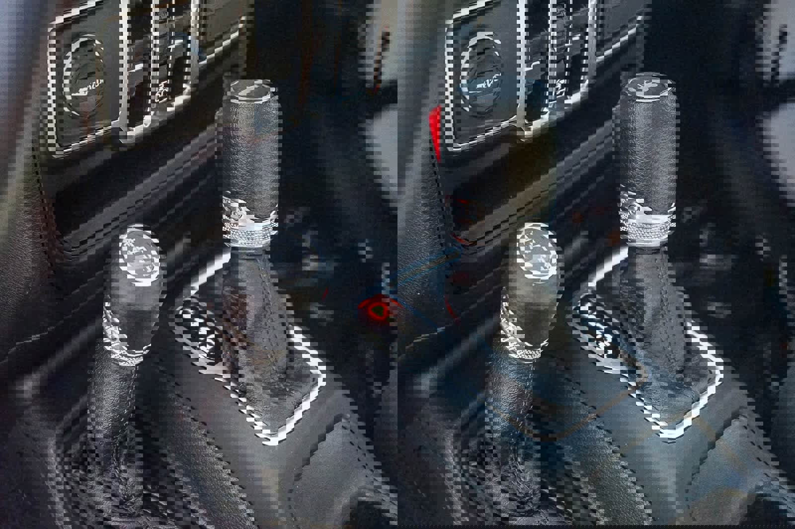 Used 2022 Jeep Wrangler Unlimited Sport image 15