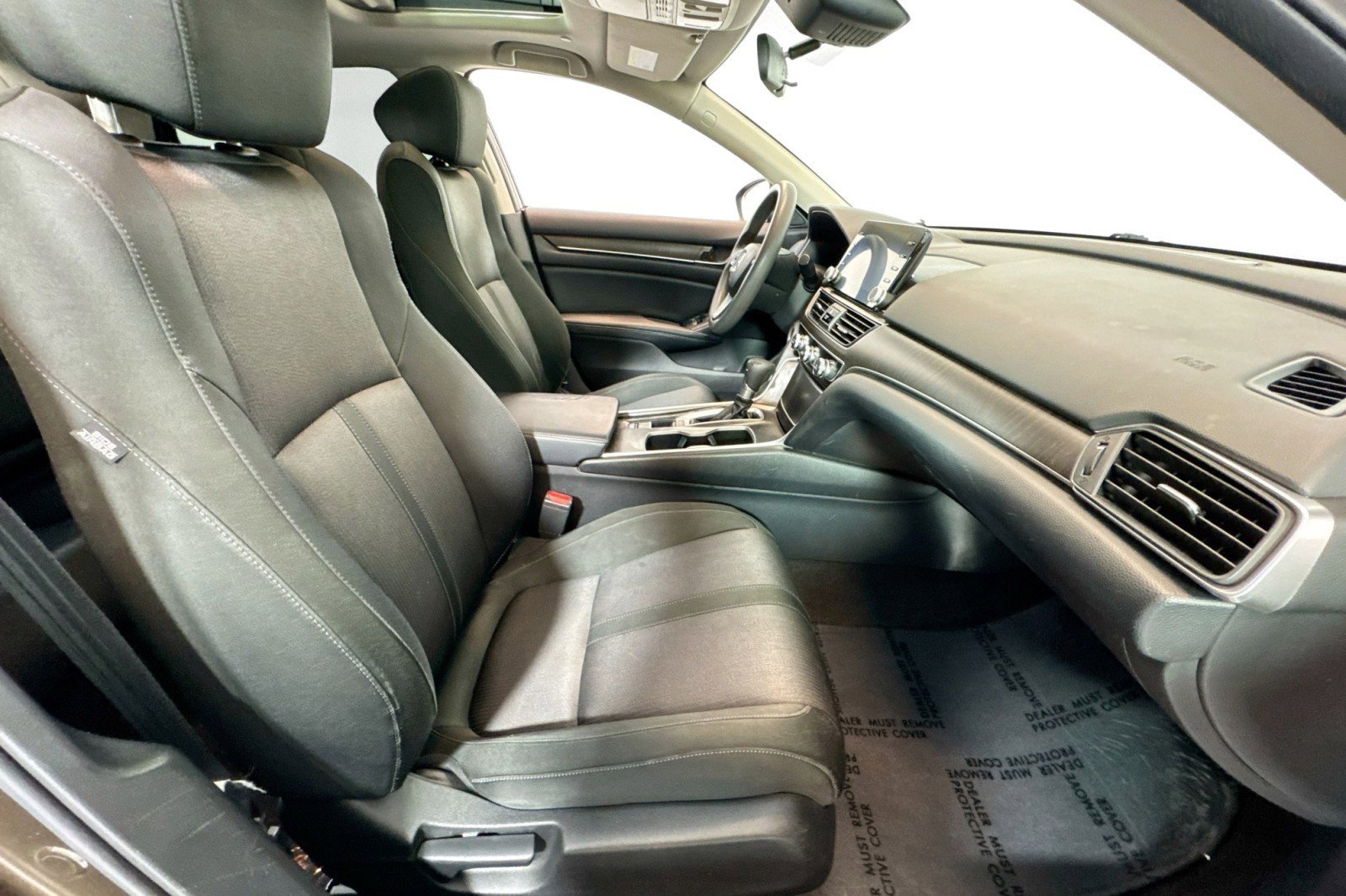 Used 2018 Honda Accord EX image 26