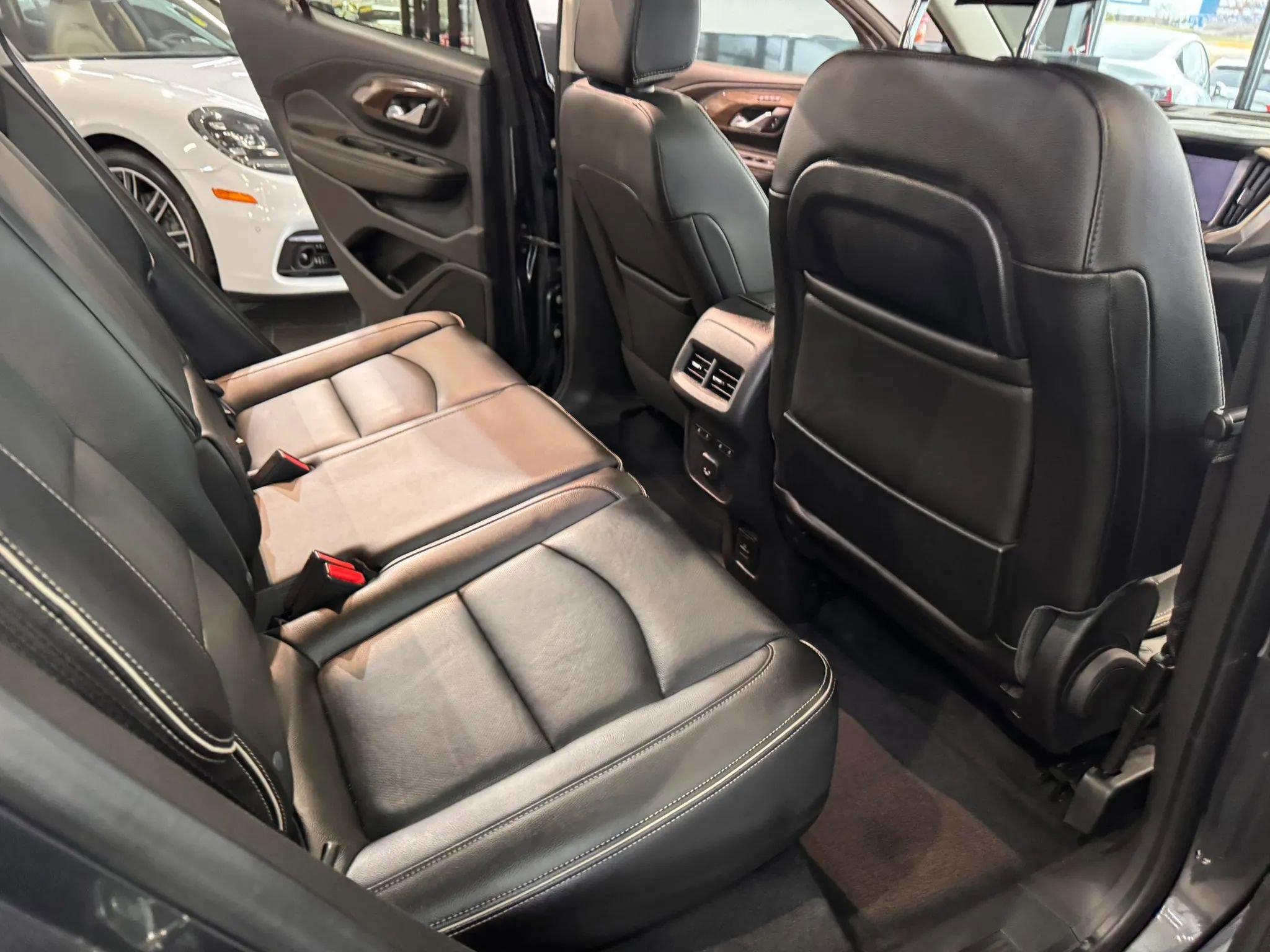 Used 2020 GMC Terrain Denali w/ GMC Pro Grade Package image 17