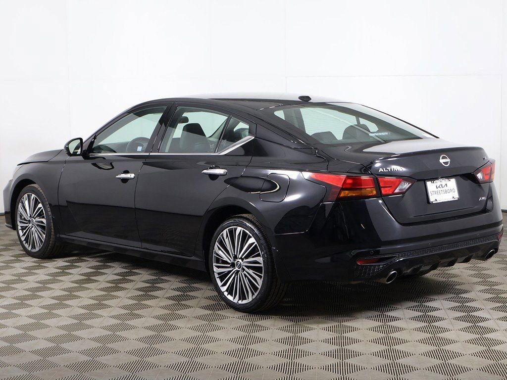 Used 2024 Nissan Altima 2.5 SL image 10