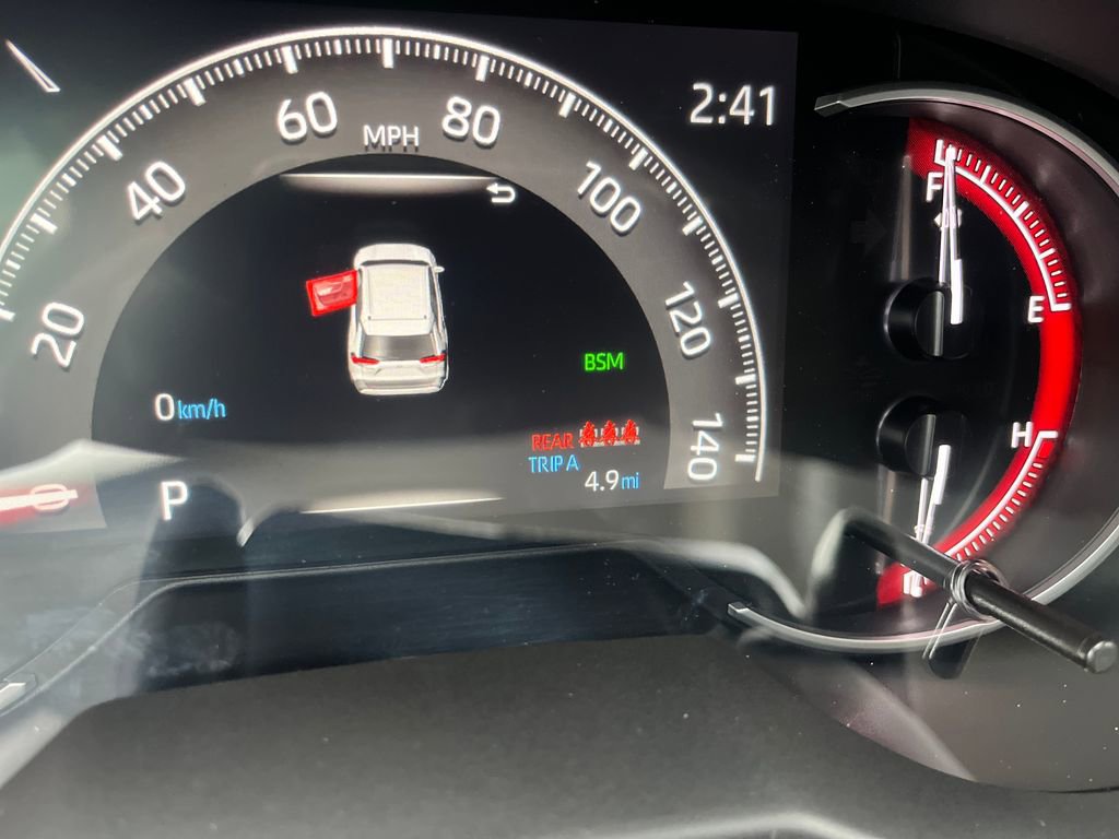 New 2025 Toyota RAV4 XLE image 17