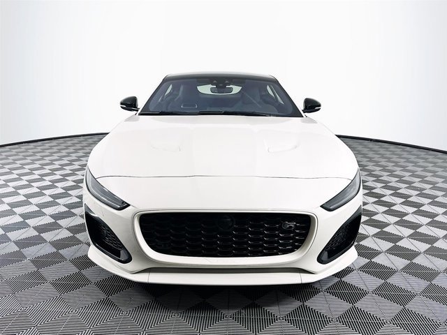 New 2024 Jaguar F-TYPE R image 2