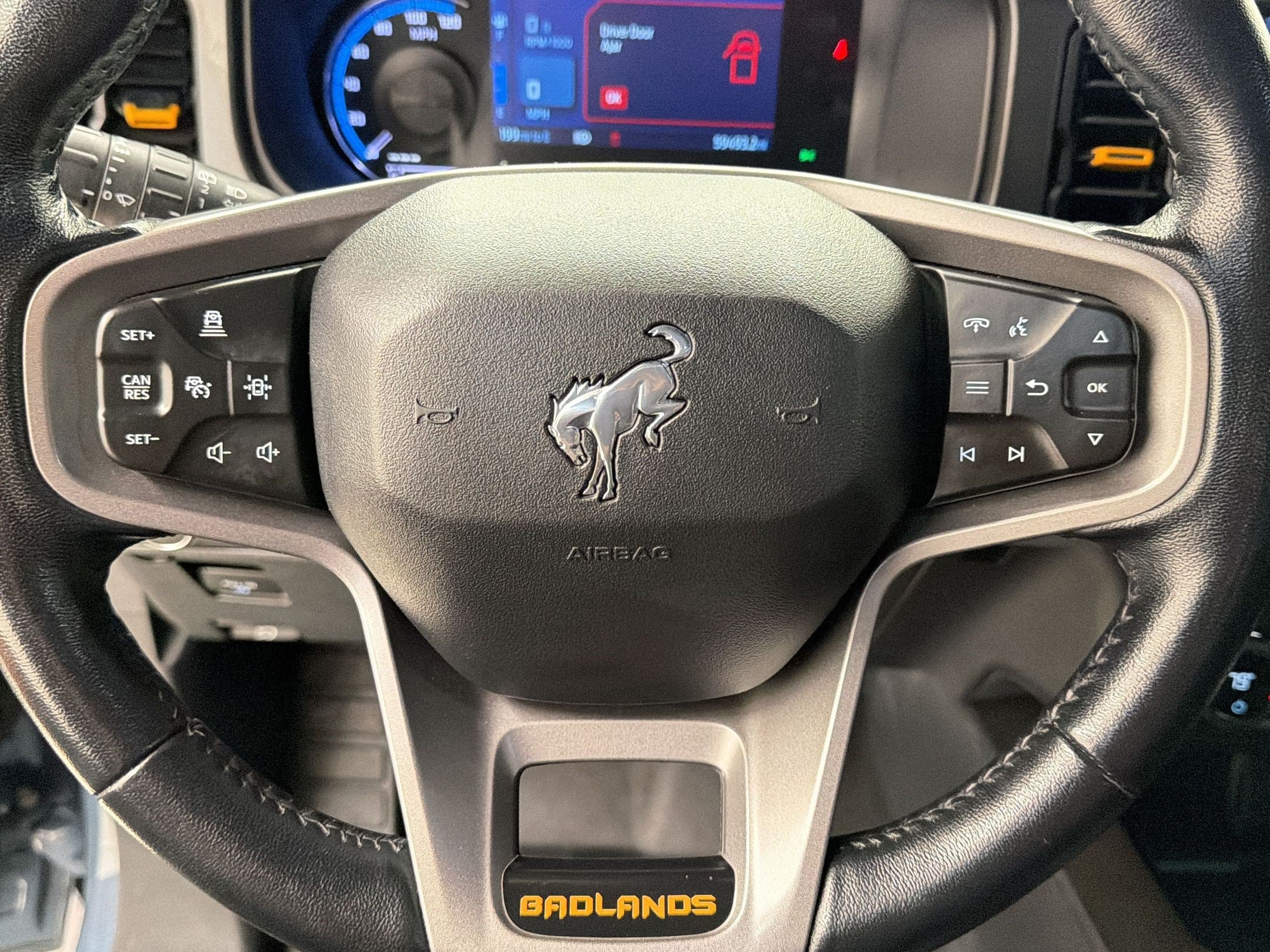 Used 2023 Ford Bronco Badlands AWD/4WD image 16