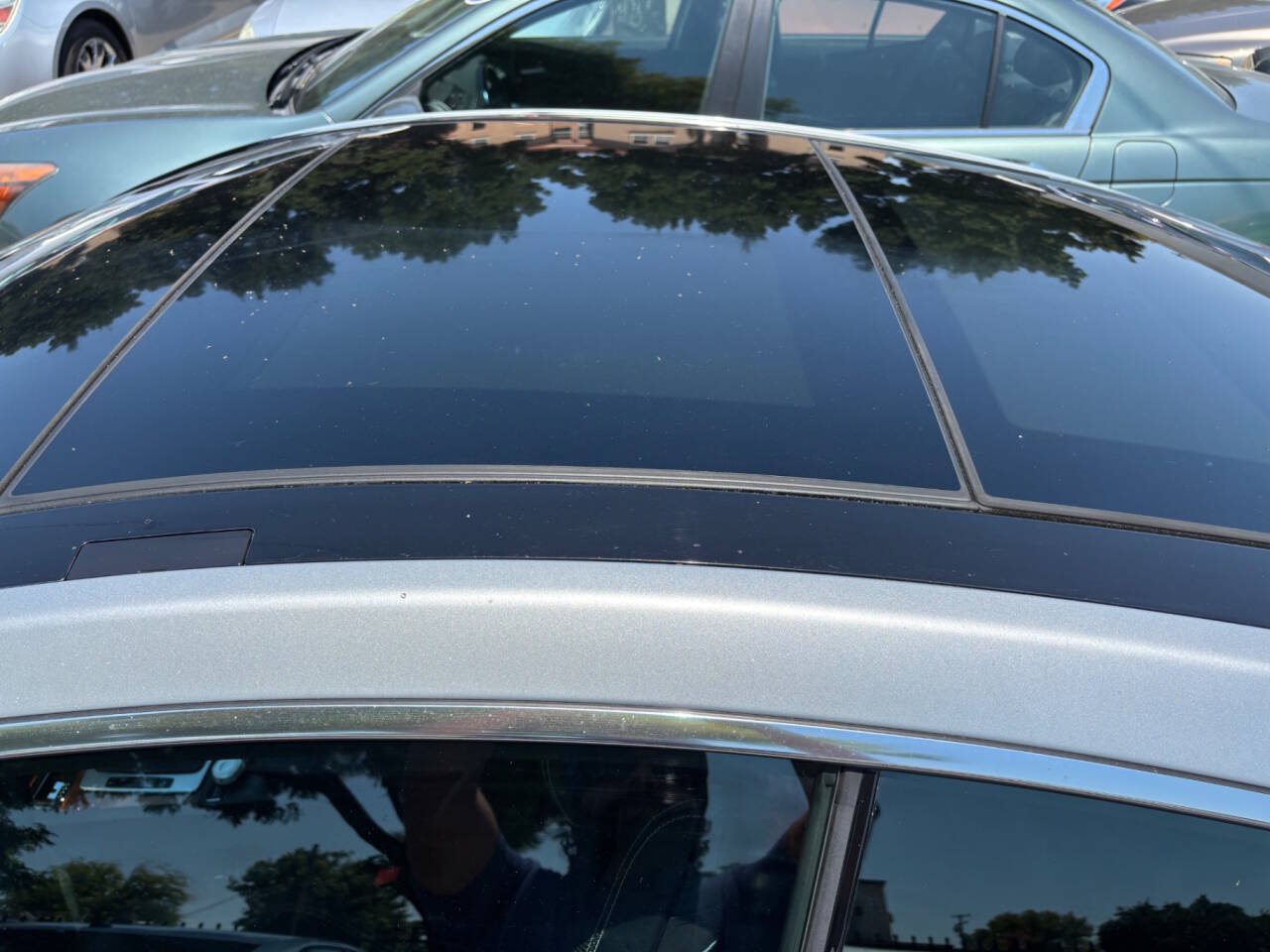 Used 2010 Mercedes-Benz E 550 Coupe image 7