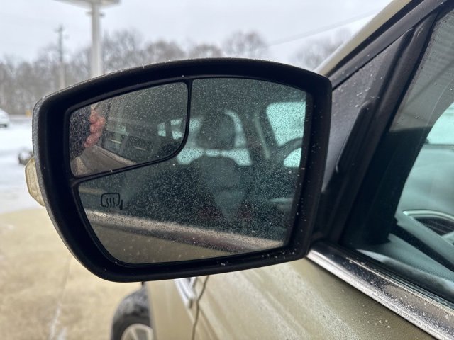 Used 2013 Ford Escape SEL image 33