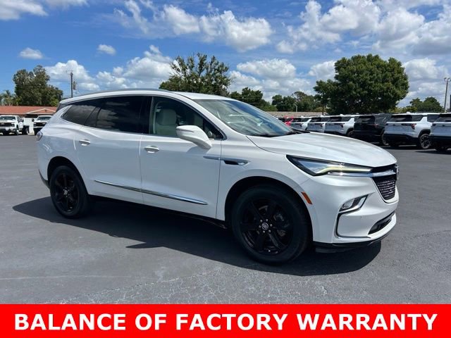 Used 2023 Buick Enclave Essence w/ Sport Touring Edition FWD image 1