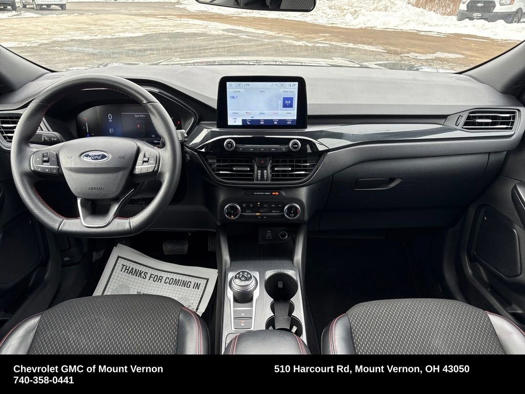 Used 2025 Ford Escape ST-Line image 14