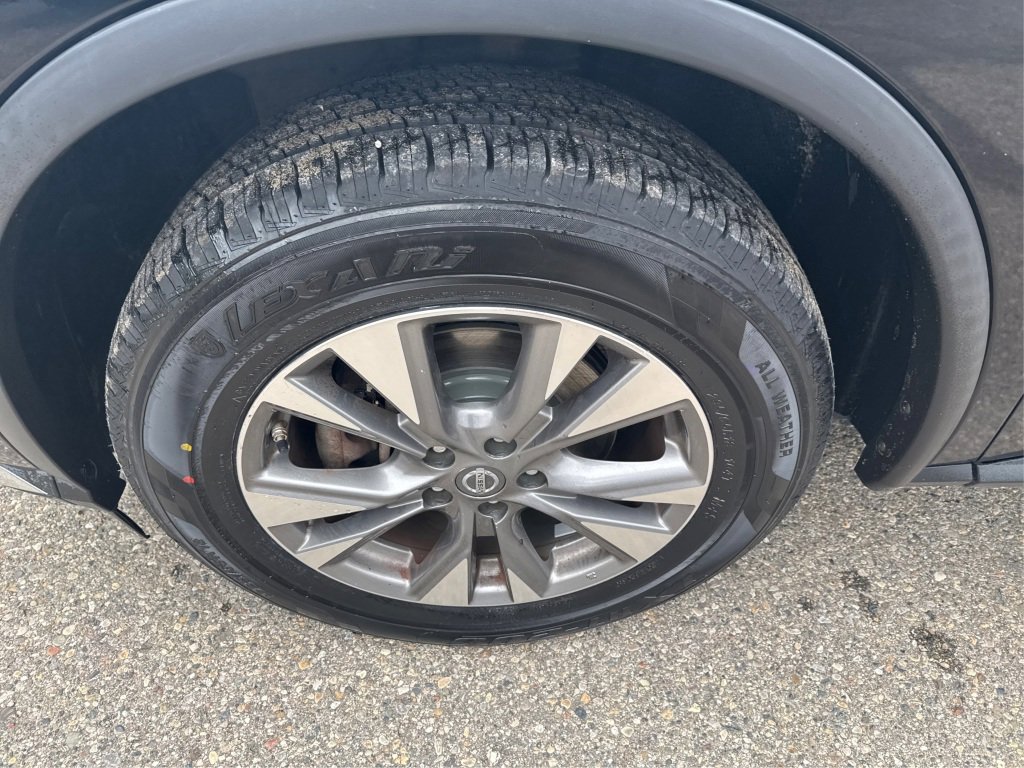 Used 2018 Nissan Murano SV image 25