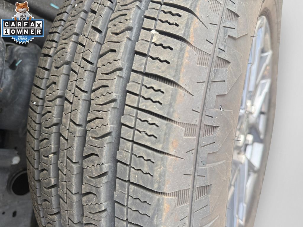 Certified 2025 Jeep Wrangler Sport S image 19