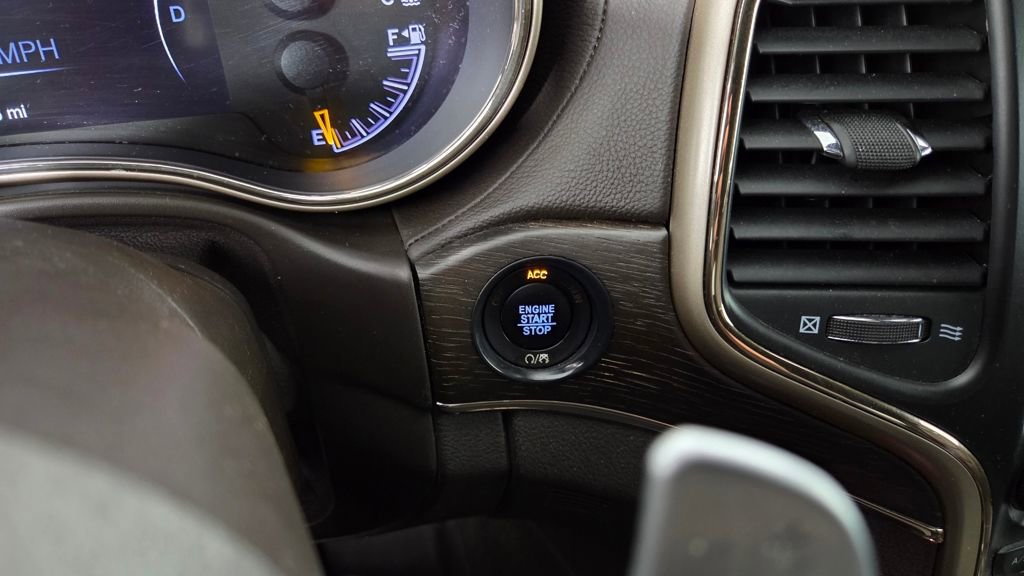 Used 2017 Jeep Grand Cherokee Summit image 22