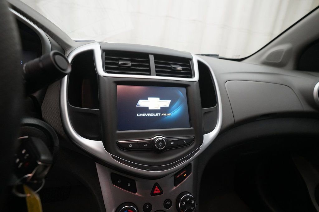 Used 2017 Chevrolet Sonic LT image 6