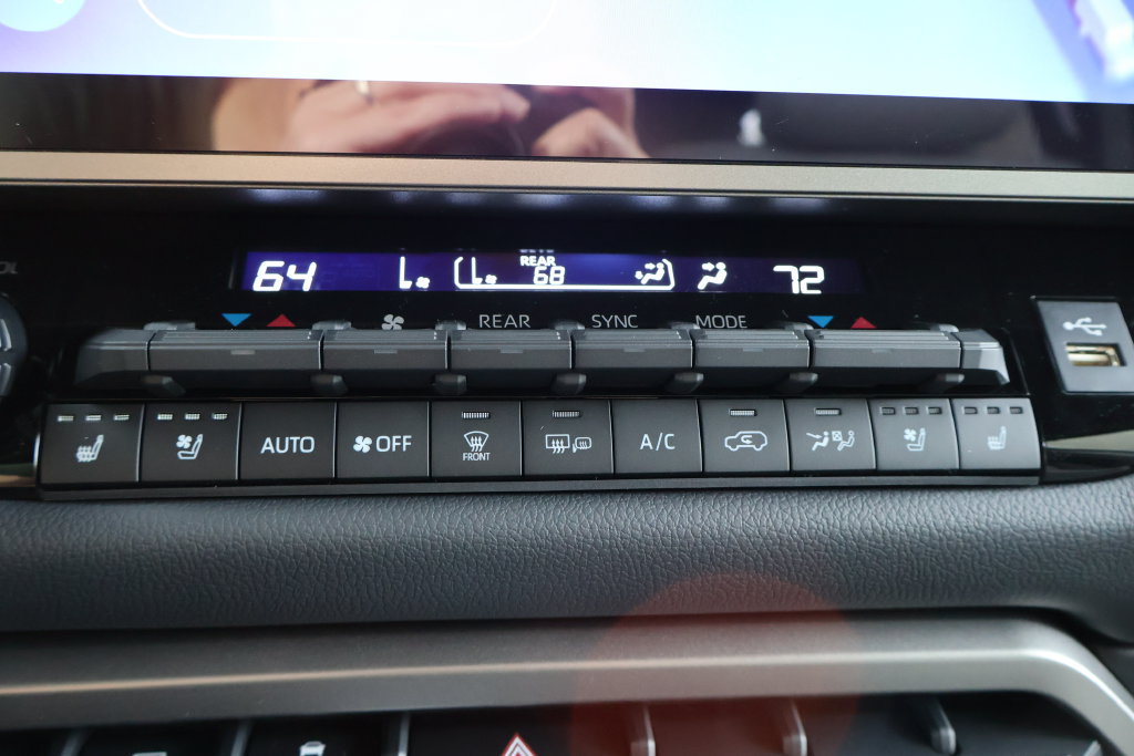 New 2026 Toyota Sequoia Limited AWD/4WD image 38