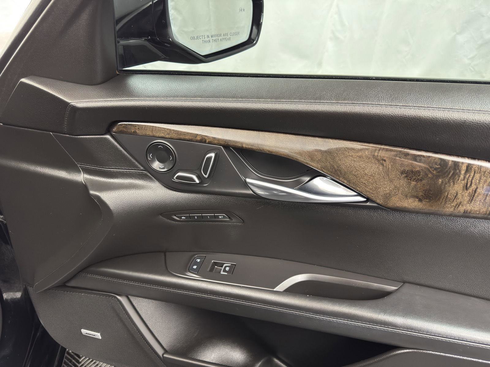 Used 2017 Cadillac CT6 Luxury w/ Active Chassis Package AWD/4WD image 39