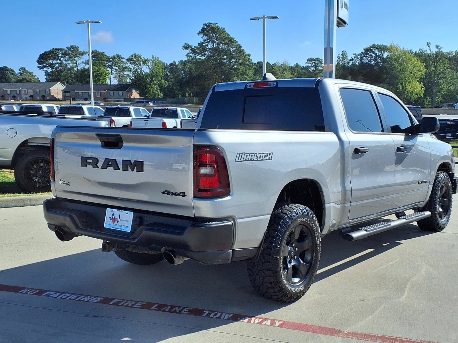 Used 2026 RAM 1500 Warlock AWD/4WD image 6