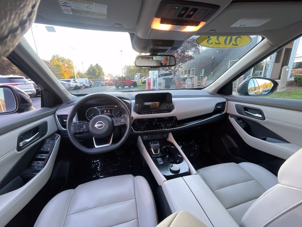 Certified 2023 Nissan Rogue SL w/ SL Premium Package AWD/4WD image 12