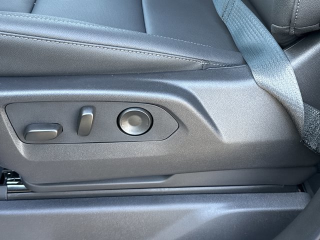 New 2026 GMC Sierra 1500 SLT w/ SLT Premium Plus Package image 17