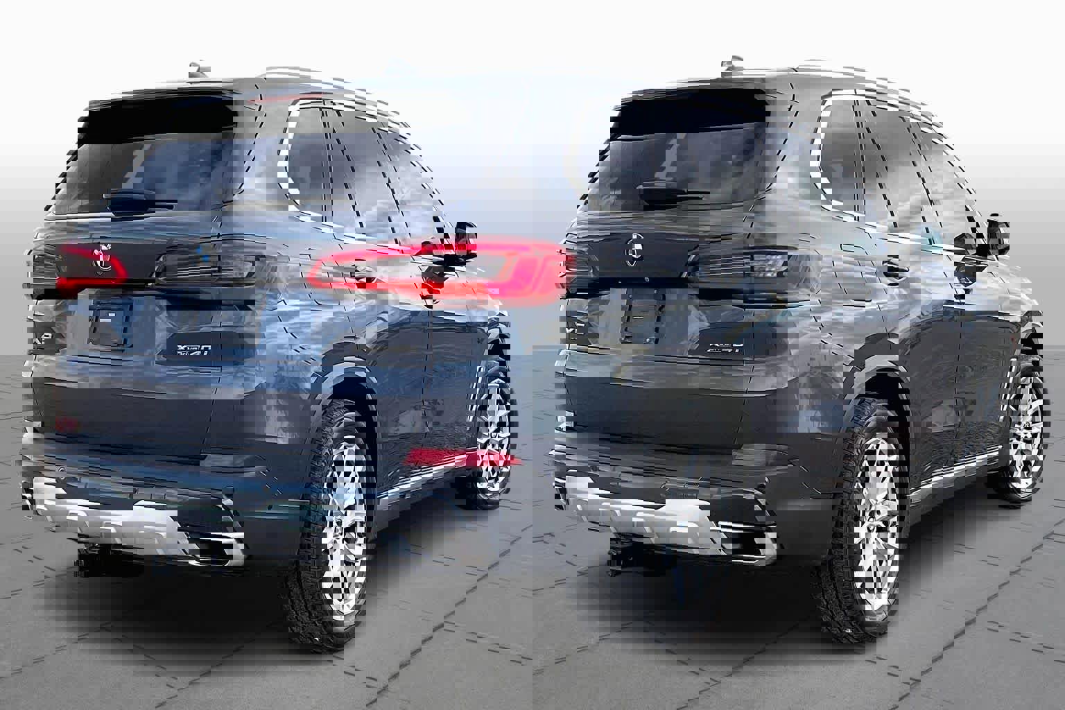 Used 2019 BMW X5 xDrive40i w/ Premium Package 2 image 13