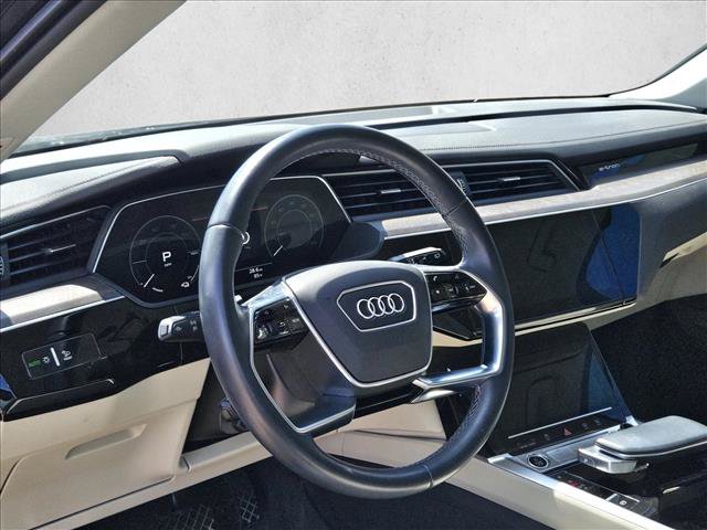 Certified 2024 Audi Q8 e-tron Premium Plus AWD/4WD image 6