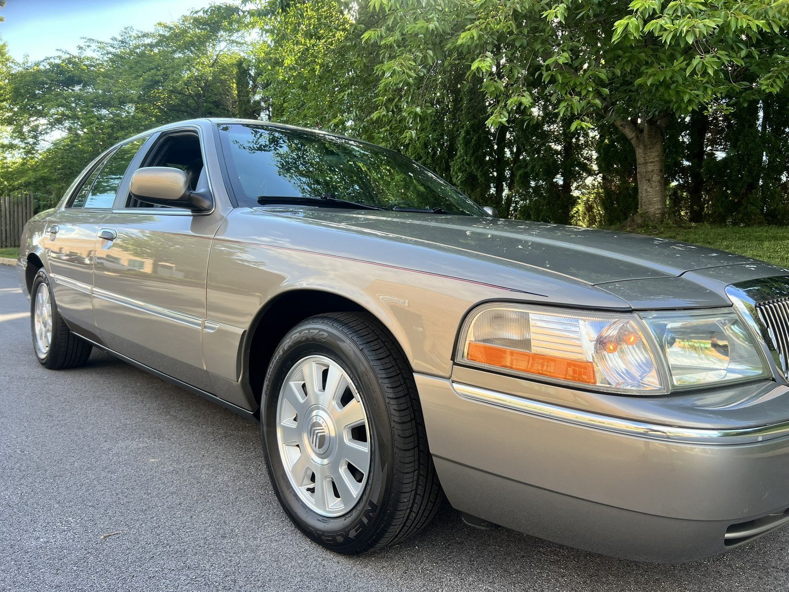 Used 2003 Mercury Grand Marquis LS RWD image 54