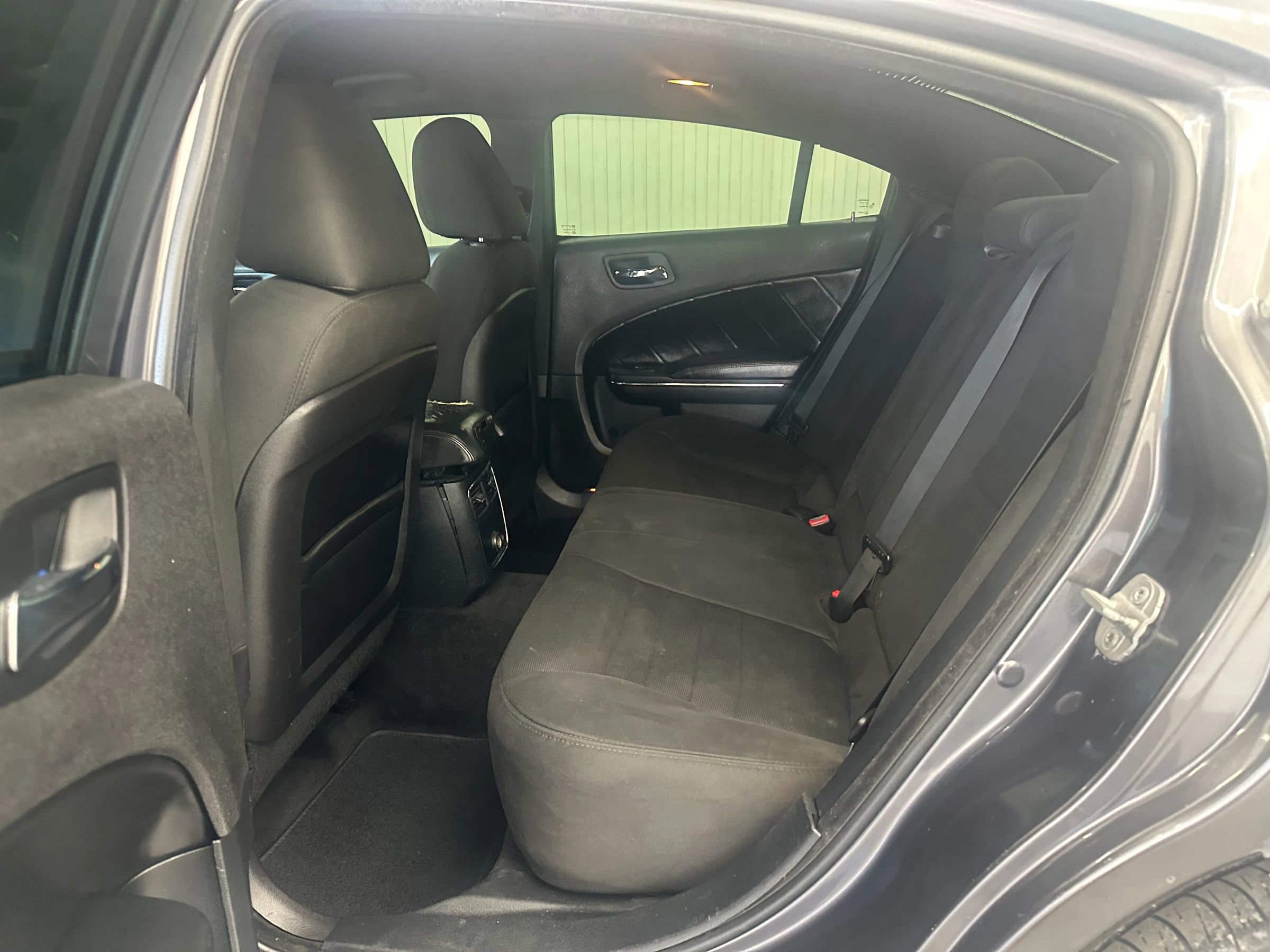 Used 2014 Dodge Charger SE image 12
