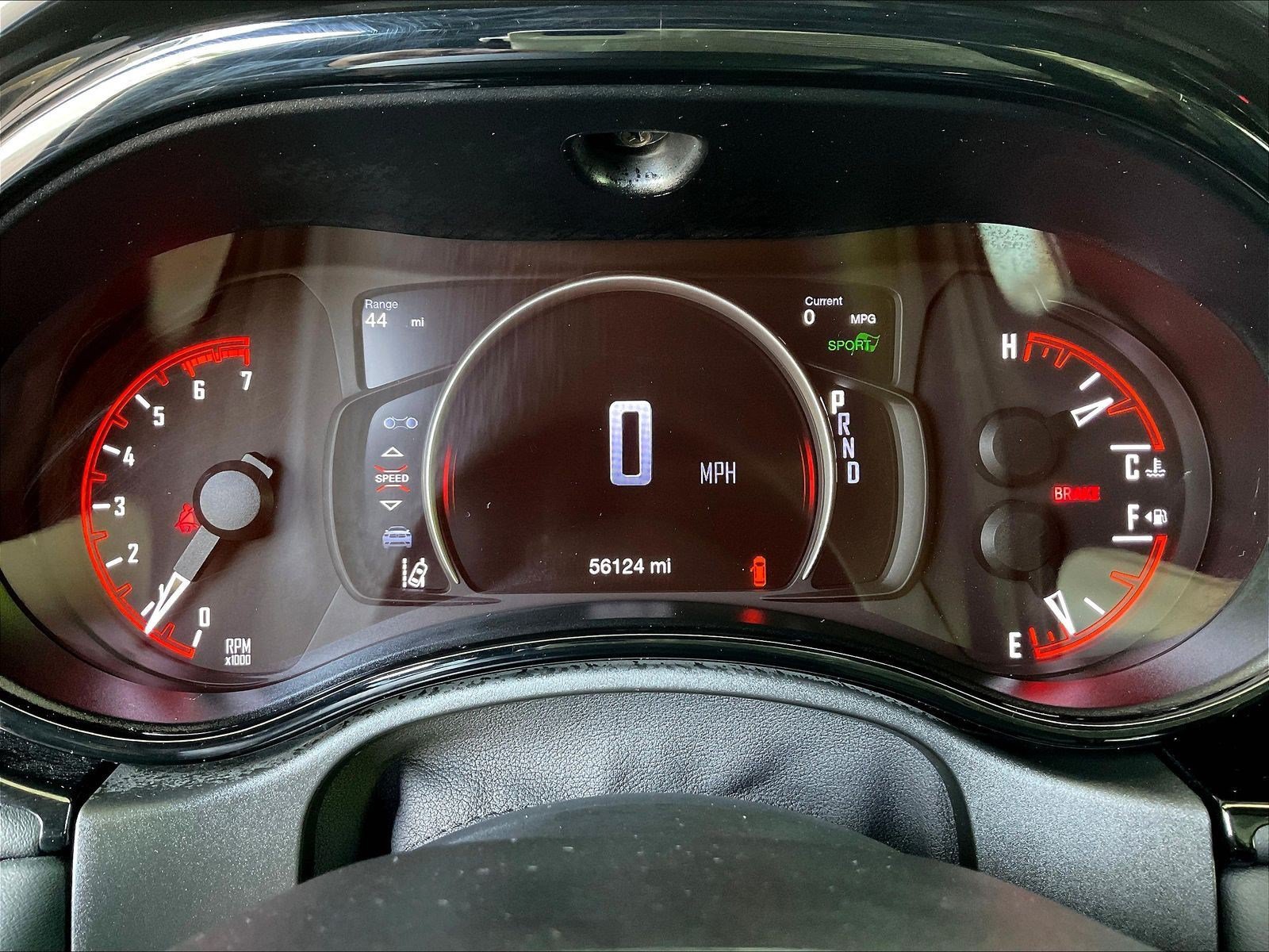 Used 2022 Dodge Durango R/T w/ Tow 'N Go Package AWD/4WD image 13