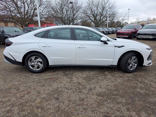 Certified 2026 Hyundai Sonata SE FWD image 23