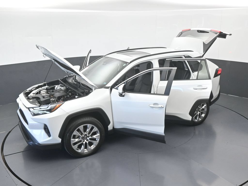 Used 2025 Toyota RAV4 XLE Premium FWD image 61