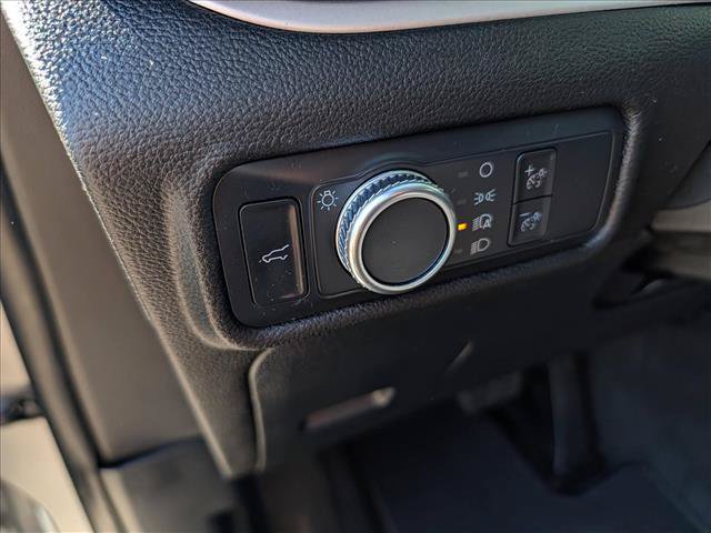Used 2022 Ford Explorer XLT AWD/4WD image 28