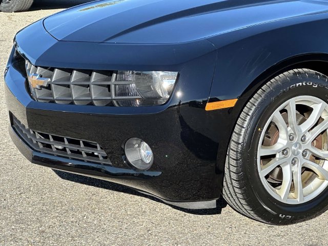 Used 2013 Chevrolet Camaro LT RWD image 7