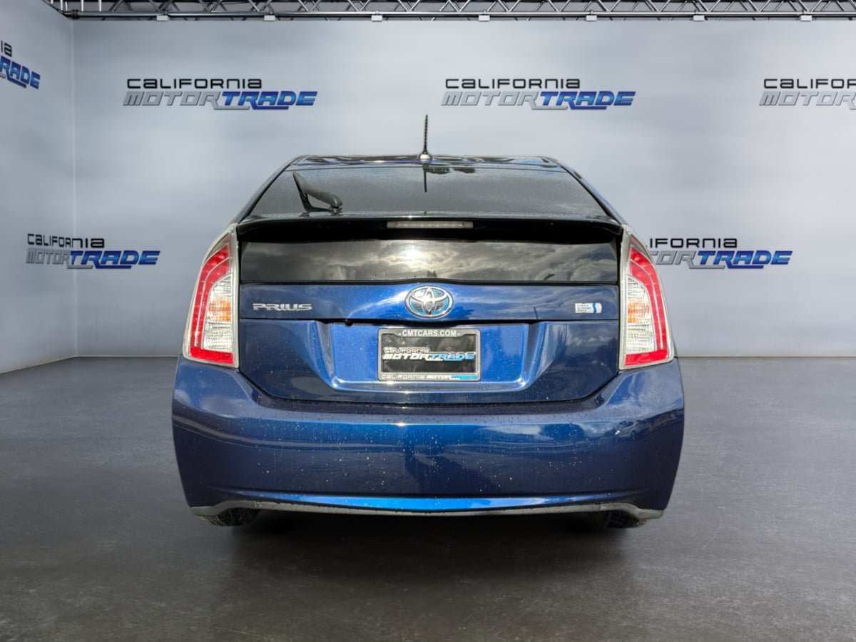 Used 2013 Toyota Prius Four FWD image 6