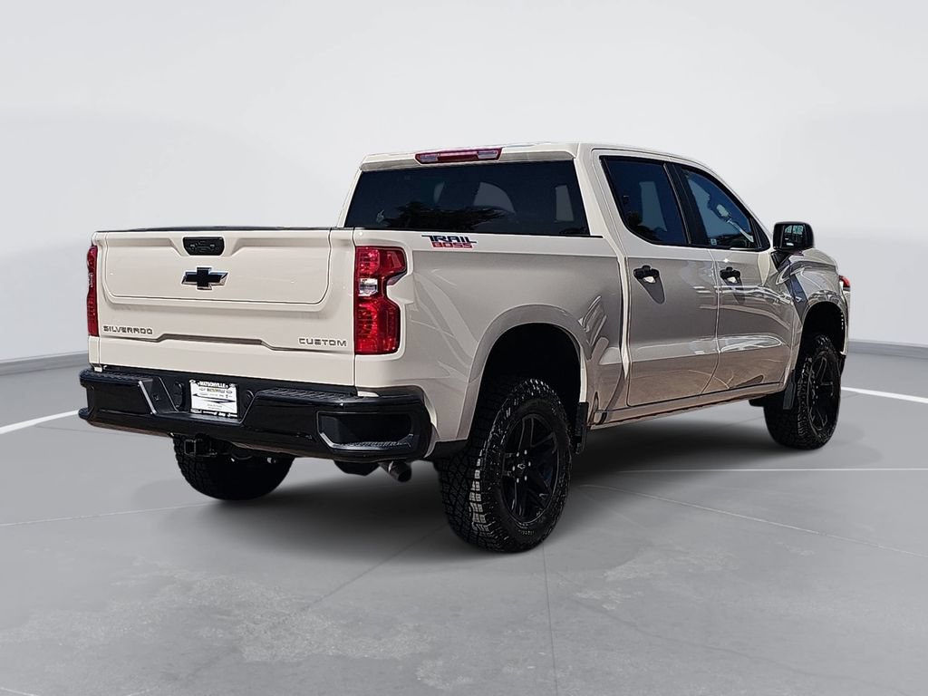 New 2026 Chevrolet Silverado 1500 Custom Trail Boss AWD/4WD image 3