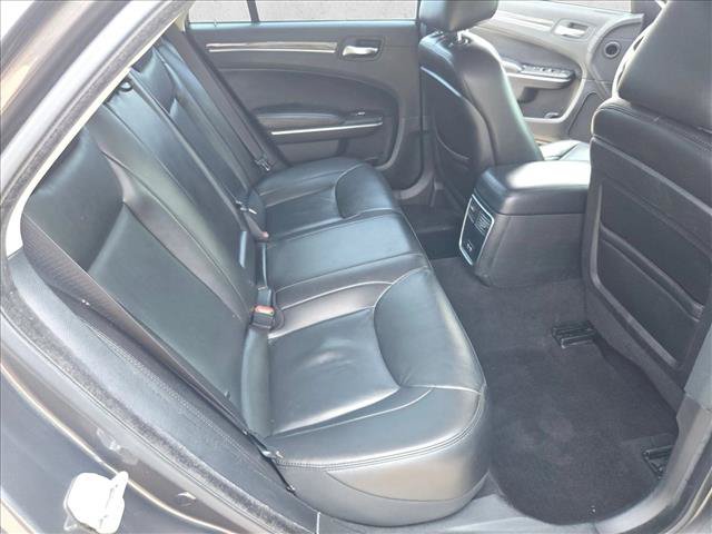 Used 2022 Chrysler 300 Touring L RWD image 19