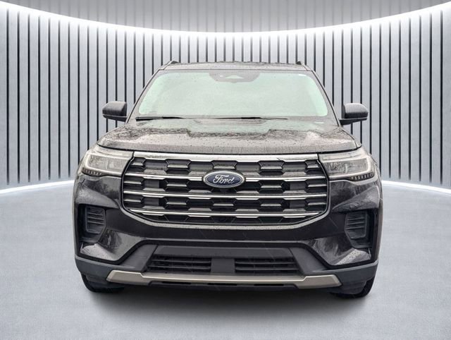 Used 2025 Ford Explorer Active image 11
