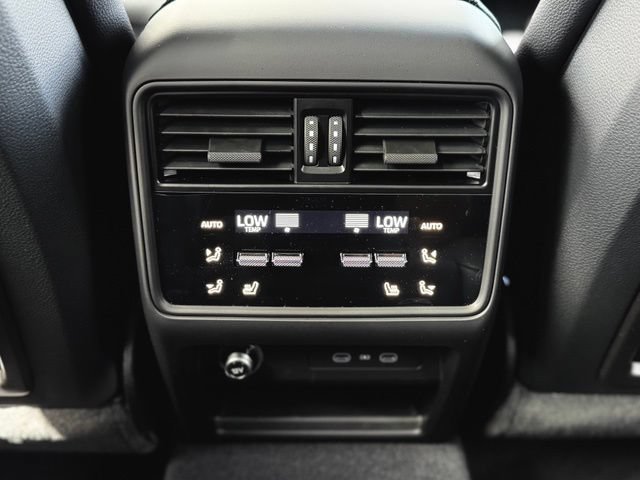 New 2026 Porsche Cayenne AWD/4WD image 34