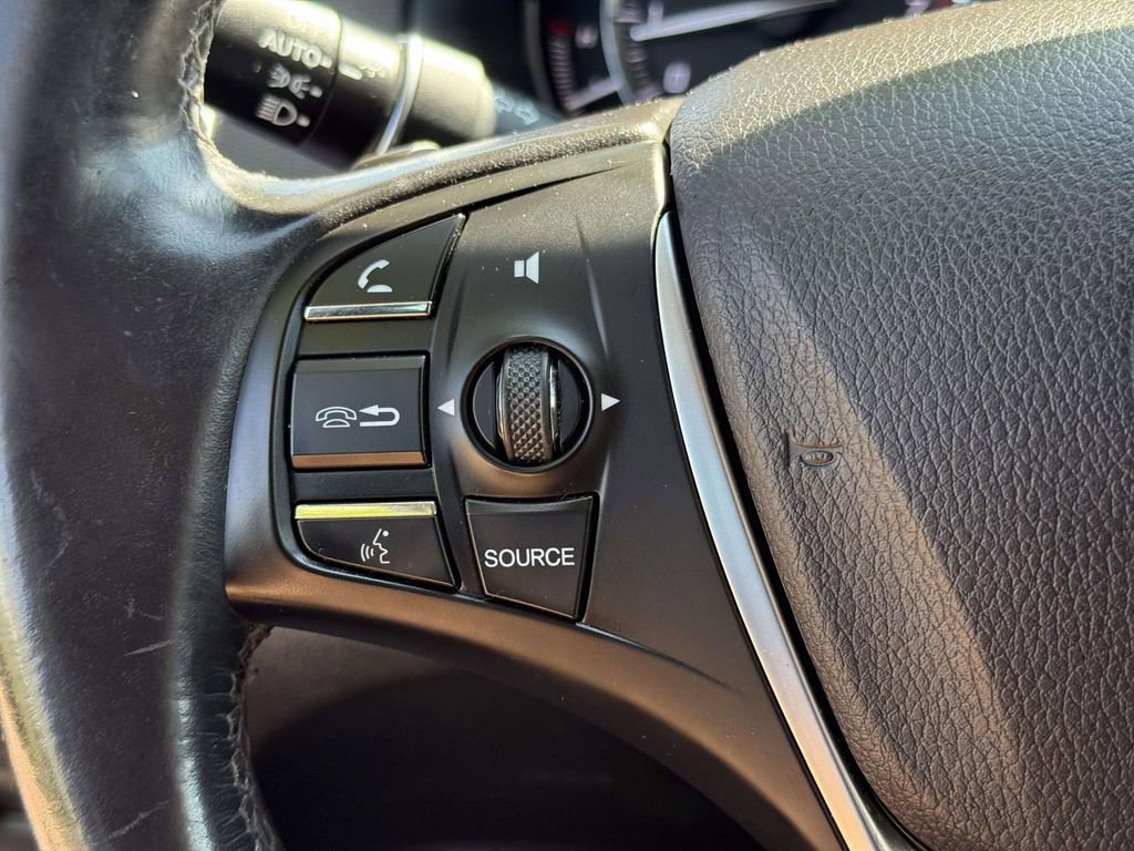 Used 2017 Acura TLX w/ Technology Package FWD image 29
