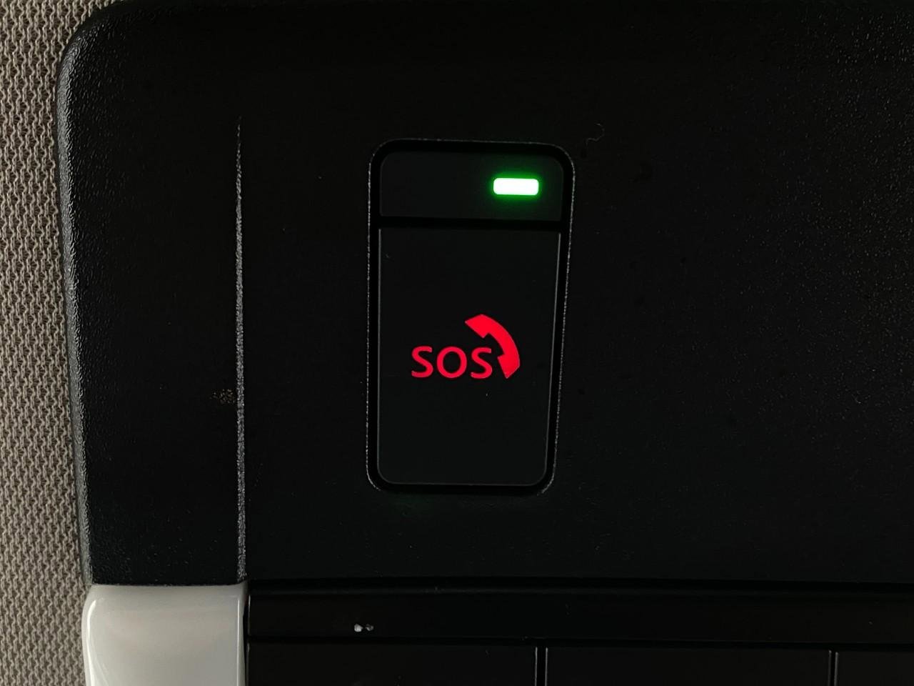 Used 2023 Nissan Rogue SV image 26